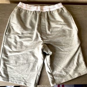 Men’s Calvin Klein One Heather Gray Lounge Short (XS)